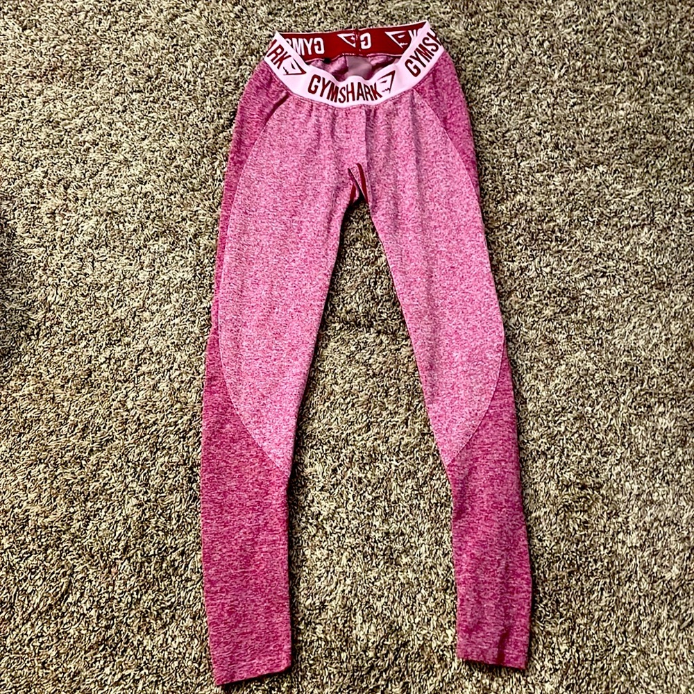 Pink Gum Shark leggings